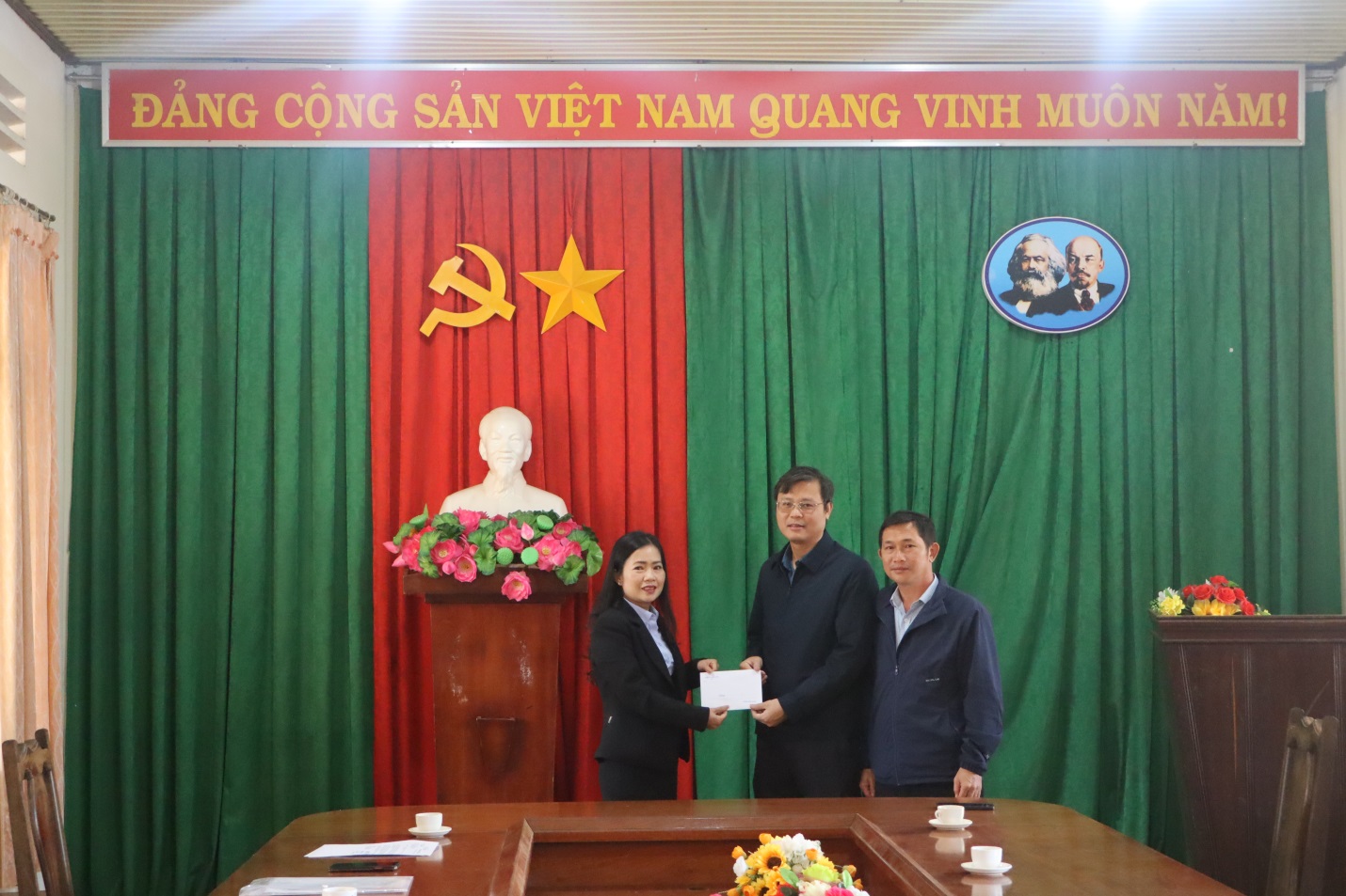ngọc 1